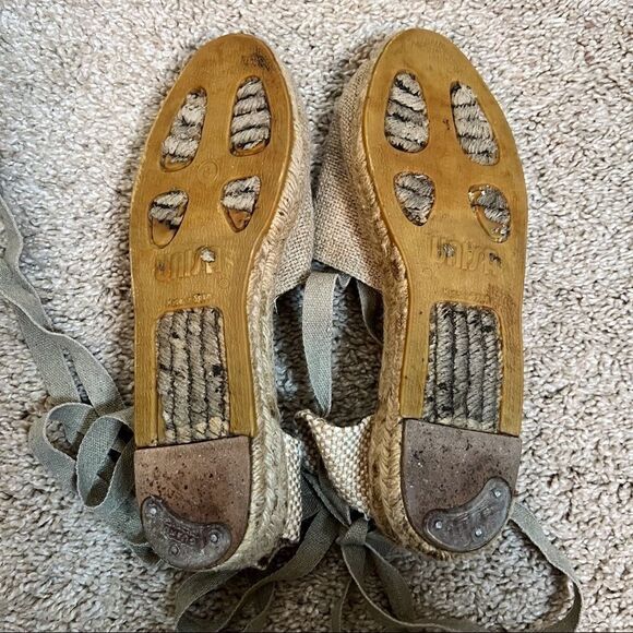 Unisa Sandal, Pre-loved condition.  Built for comfort and style.  Made in Spain. - Picture 5 of 5